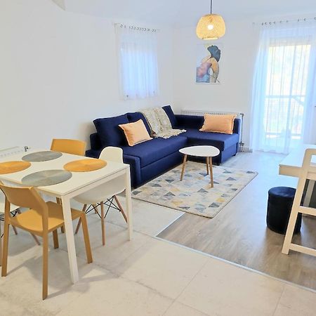 Arnyas Apartmanhaz Balatonlelle Dış mekan fotoğraf