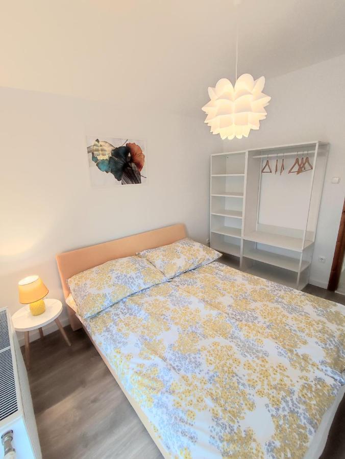 Arnyas Apartmanhaz Balatonlelle Dış mekan fotoğraf