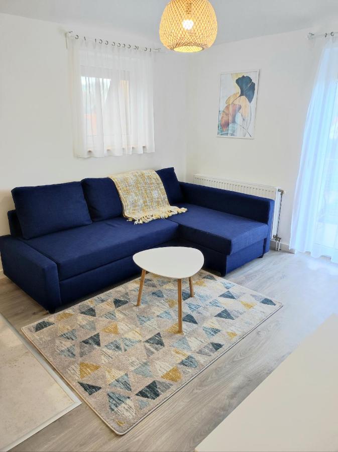 Arnyas Apartmanhaz Balatonlelle Dış mekan fotoğraf