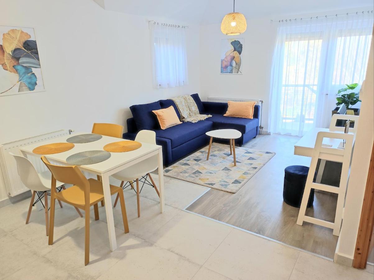 Arnyas Apartmanhaz Balatonlelle Dış mekan fotoğraf
